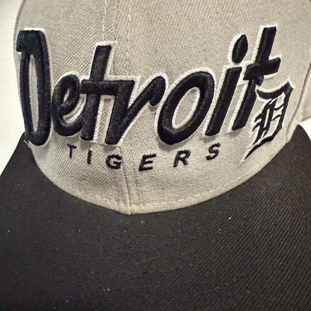 New Era 9Fifty Detroit Tiger Mens Hat Cap Leather Strap - Picture 2 of 6
